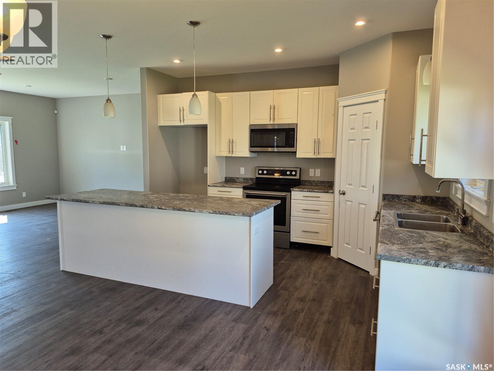 620 Lunn Street, Asquith, Saskatchewan  S0K 0J0 - Photo 4 - SK014670