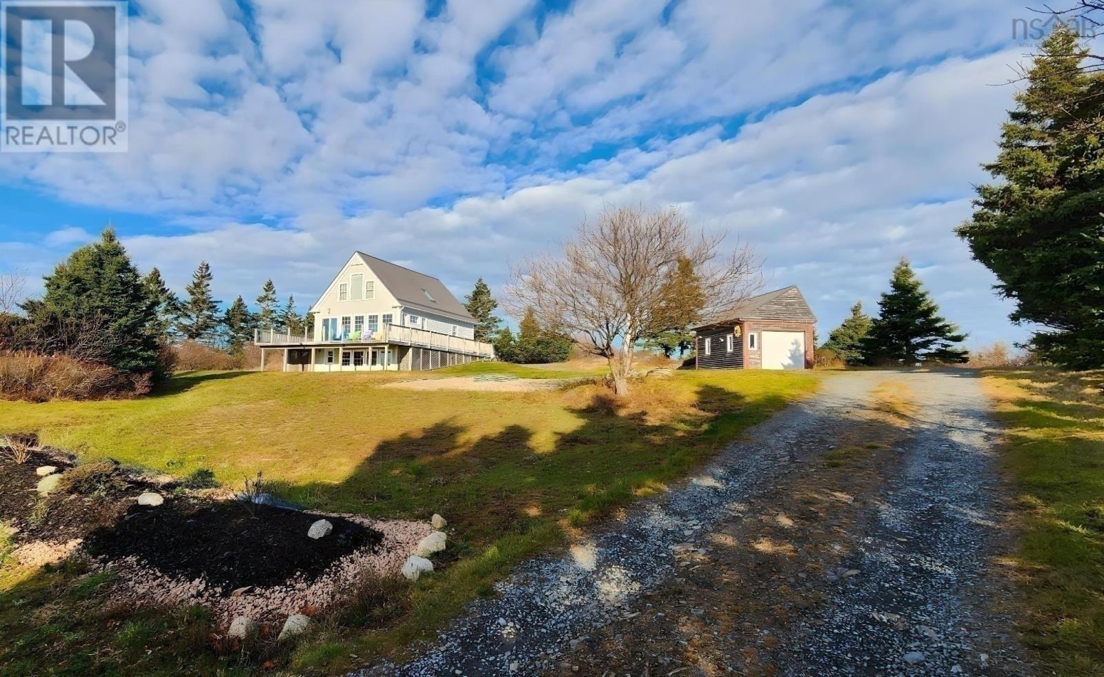 Property at 157 The Point Road image 4