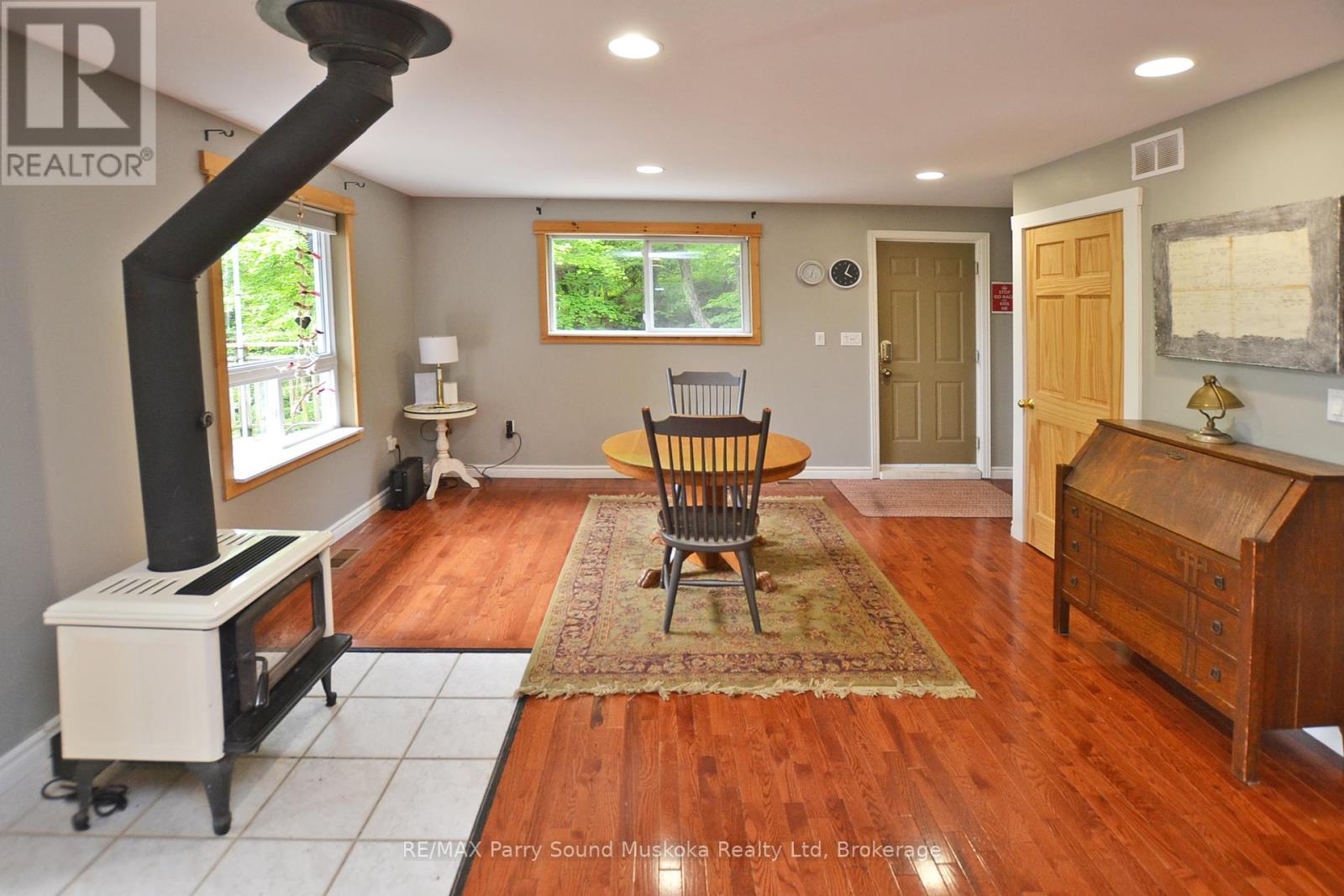 84 Captain Estates Road, Whitestone, Ontario  P0A 1G0 - Photo 17 - X12201349