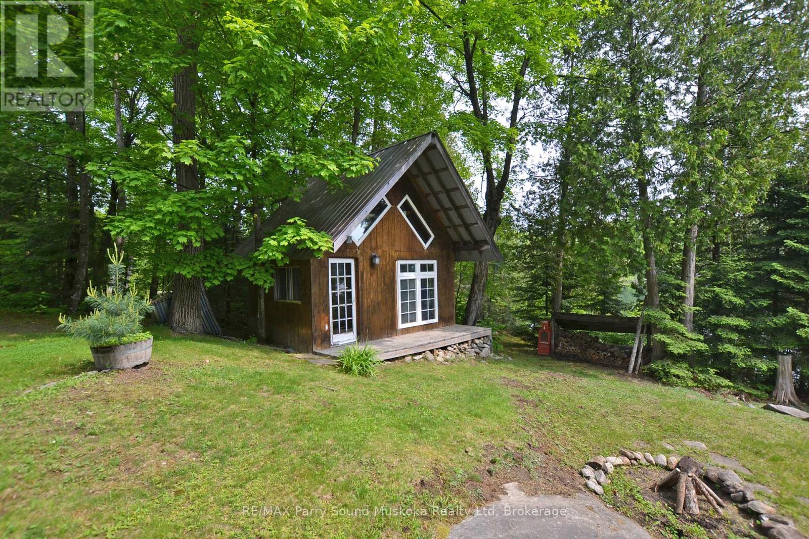 84 Captain Estates Road, Whitestone, Ontario  P0A 1G0 - Photo 35 - X12201349