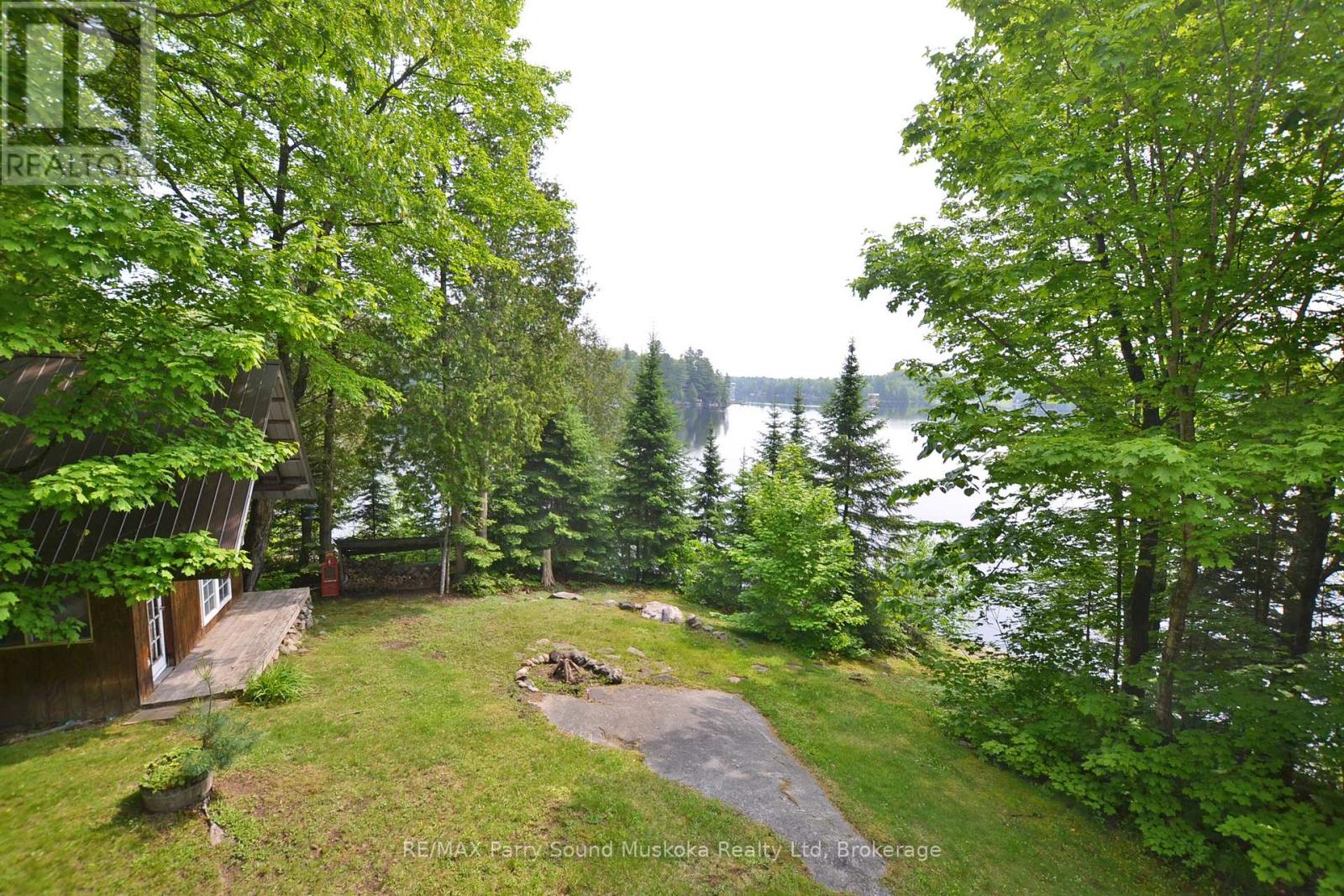 84 Captain Estates Road, Whitestone, Ontario  P0A 1G0 - Photo 8 - X12201349