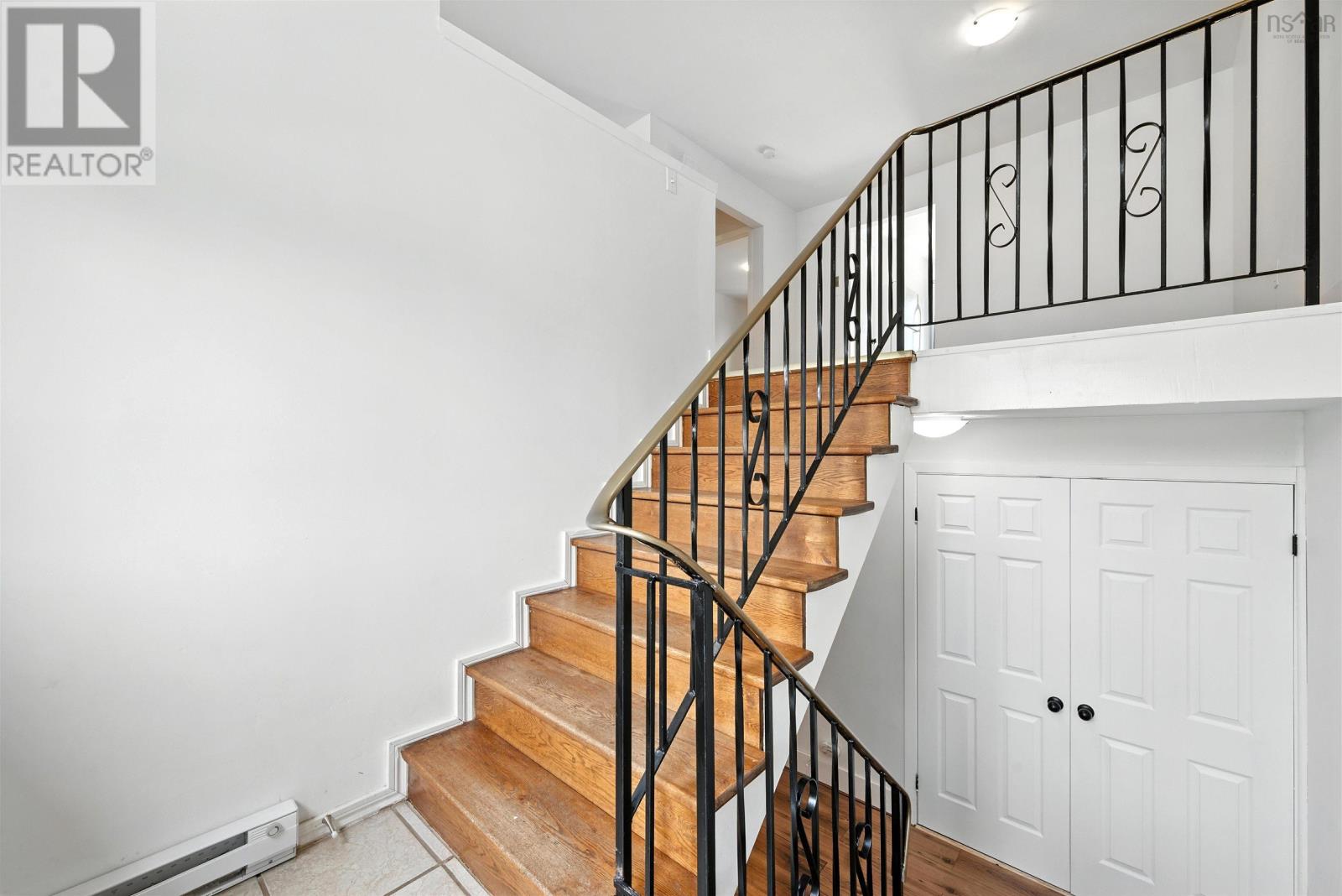 484 Renfrew Street, Dartmouth, Nova Scotia  B2Y 2M5 - Photo 4 - 202519931
