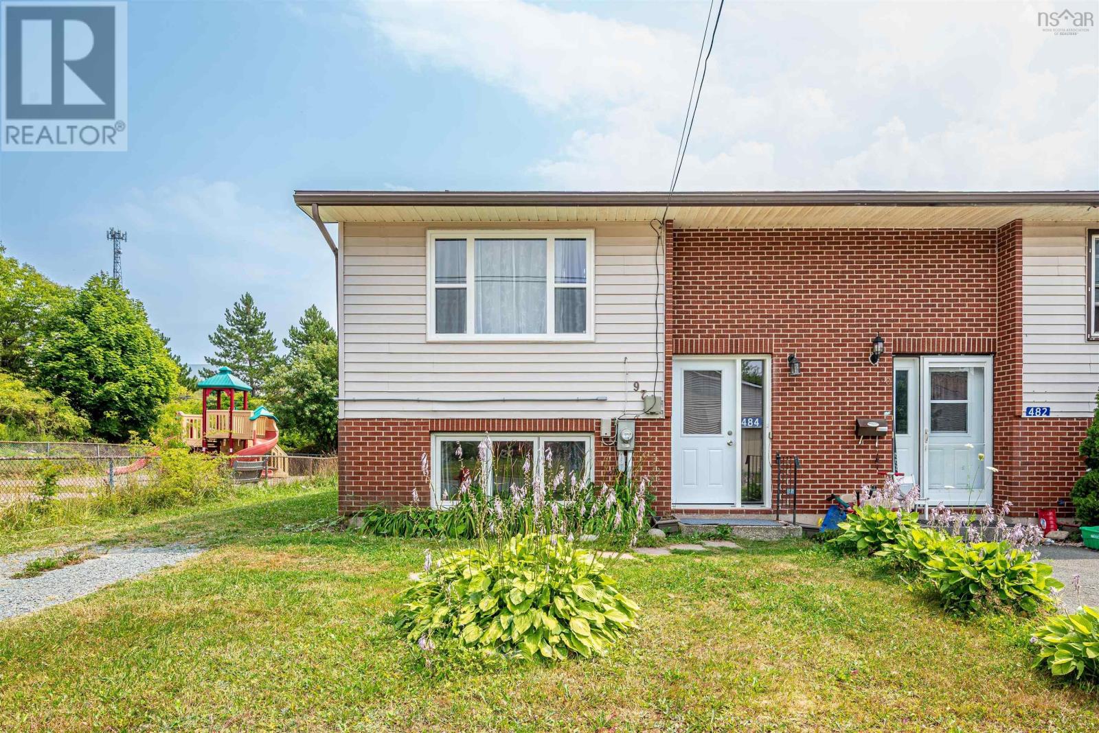 484 Renfrew Street, Dartmouth, Nova Scotia  B2Y 2M5 - Photo 1 - 202519931