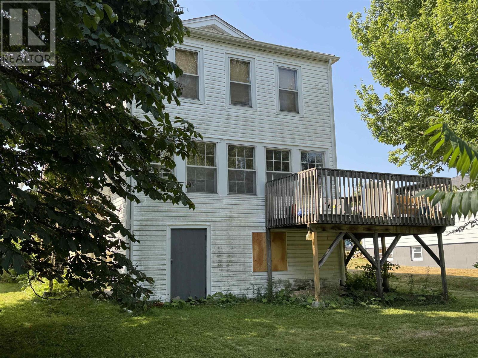 6 Cedar Street, Bedford, Nova Scotia  B4A 2R7 - Photo 6 - 202520418