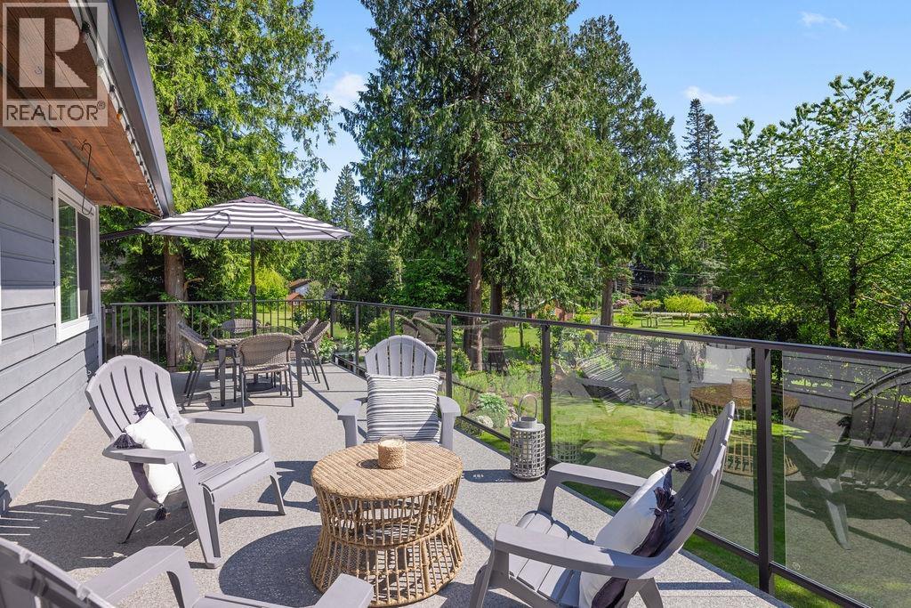 1200 Paggio Road, Roberts Creek, British Columbia  V0N 2W2 - Photo 6 - R3006742