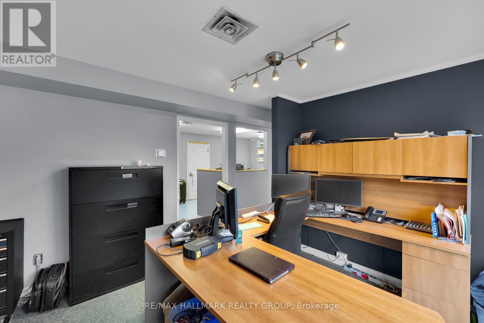 41 - 5450 Canotek Road, Ottawa, Ontario  K1J 9G2 - Photo 11 - X12341201