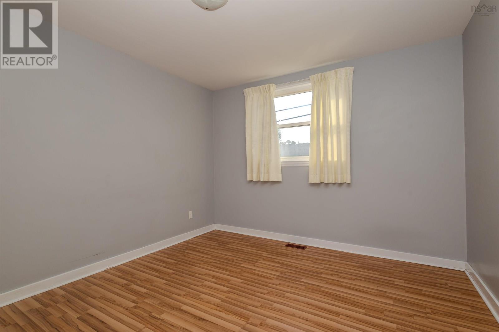 186 Cabot Street, Sydney, Nova Scotia  B1P 4E3 - Photo 17 - 202512352