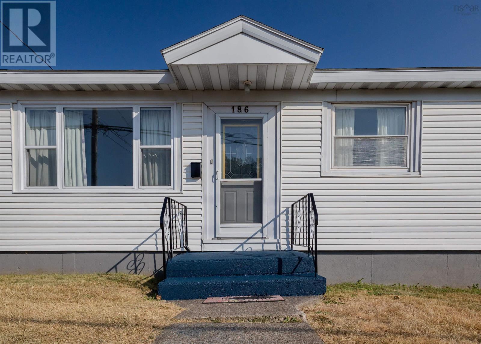 186 Cabot Street, Sydney, Nova Scotia  B1P 4E3 - Photo 8 - 202512352
