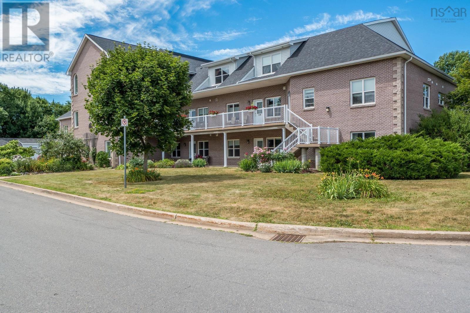 103 42 Bigelow Street, Wolfville, Nova Scotia  B4P 0A4 - Photo 10 - 202518593