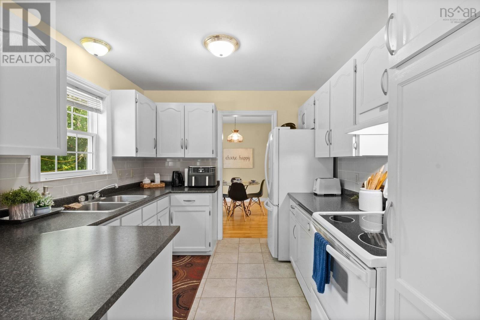 8 Gabriel Road, Falmouth, Nova Scotia  B0P 1L0 - Photo 11 - 202520417