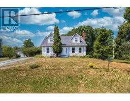 8 Gabriel Road, Falmouth, Ca