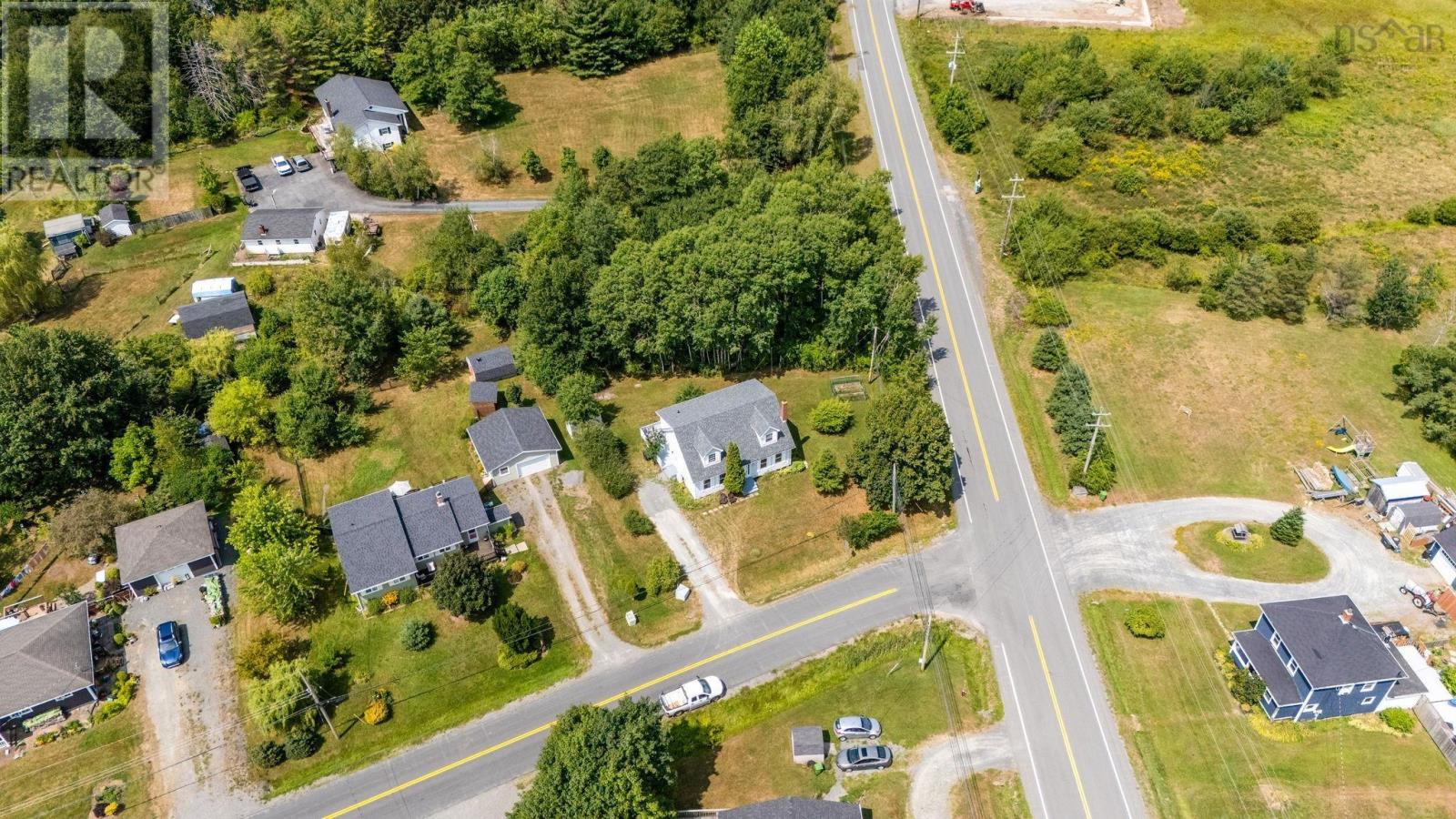 8 Gabriel Road, Falmouth, Nova Scotia  B0P 1L0 - Photo 36 - 202520417