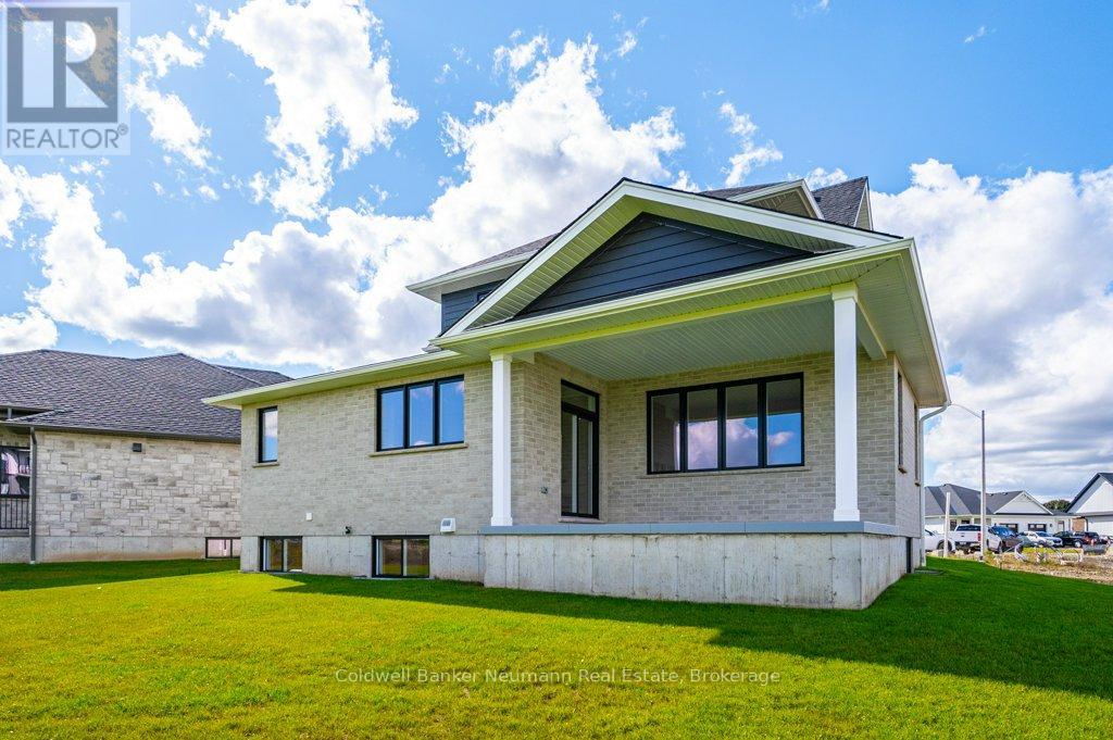 161 Jack's Way, Wellington North, Ontario  N0G 2L4 - Photo 39 - X12088041