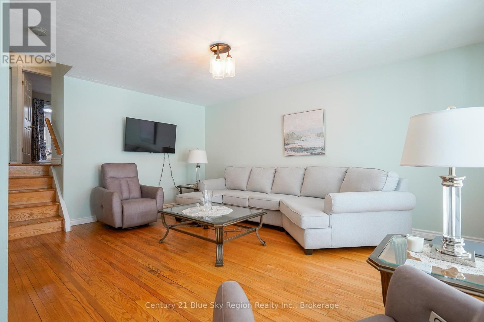 14 Marshall Park Drive, North Bay, Ontario  P1A 2N9 - Photo 13 - X12341234