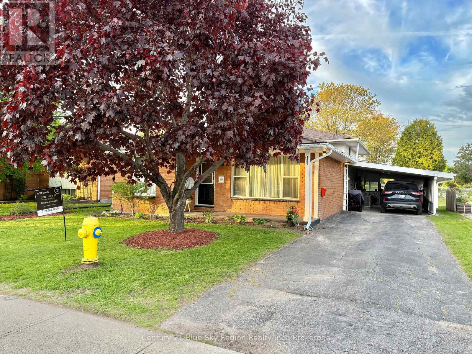Property at 14 MARSHALL PARK DRIVE image 2