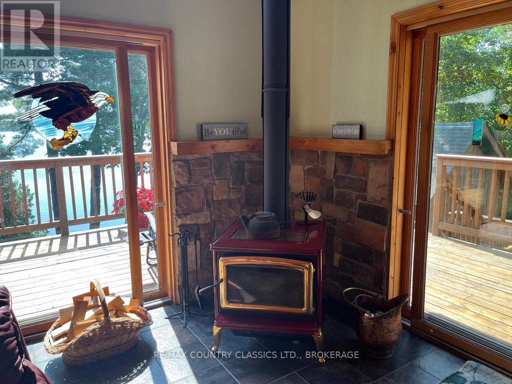 1200 South Pinnacle Point Lane, Frontenac, Ontario  K0H 1B0 - Photo 14 - X12341246