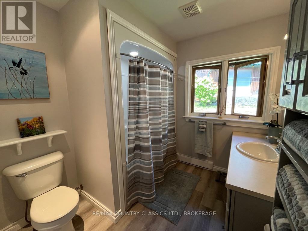 1200 South Pinnacle Point Lane, Frontenac, Ontario  K0H 1B0 - Photo 19 - X12341246