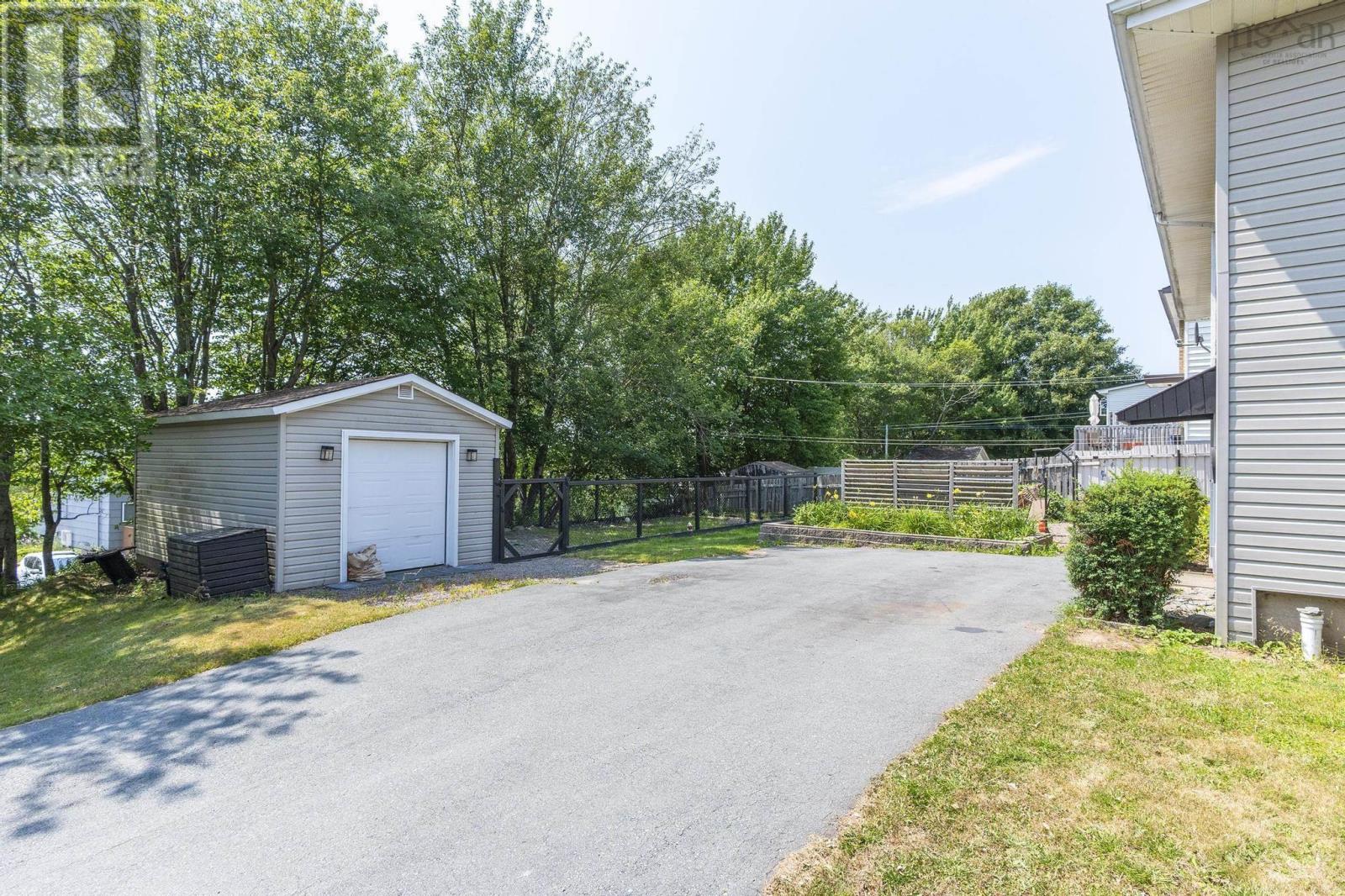 38 Lynn Drive, Dartmouth, Nova Scotia  B2Y 3V9 - Photo 8 - 202519618