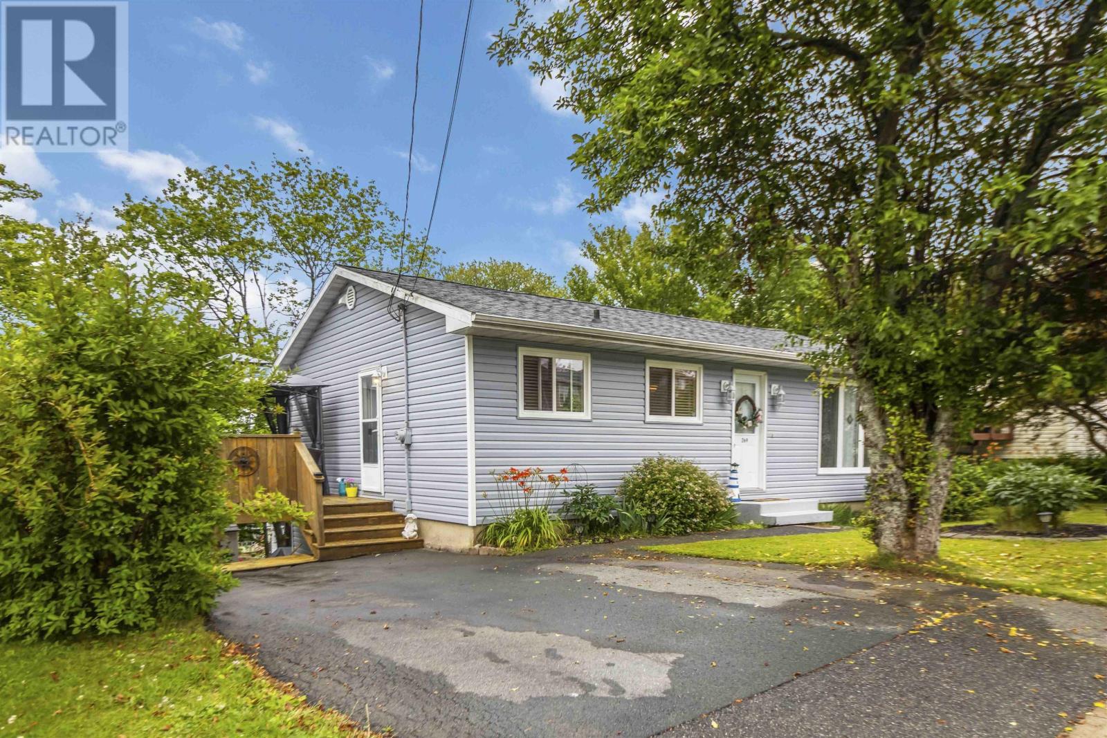 269 Flying Cloud Drive, Cole Harbour, Nova Scotia  B2W 4V7 - Photo 2 - 202520343