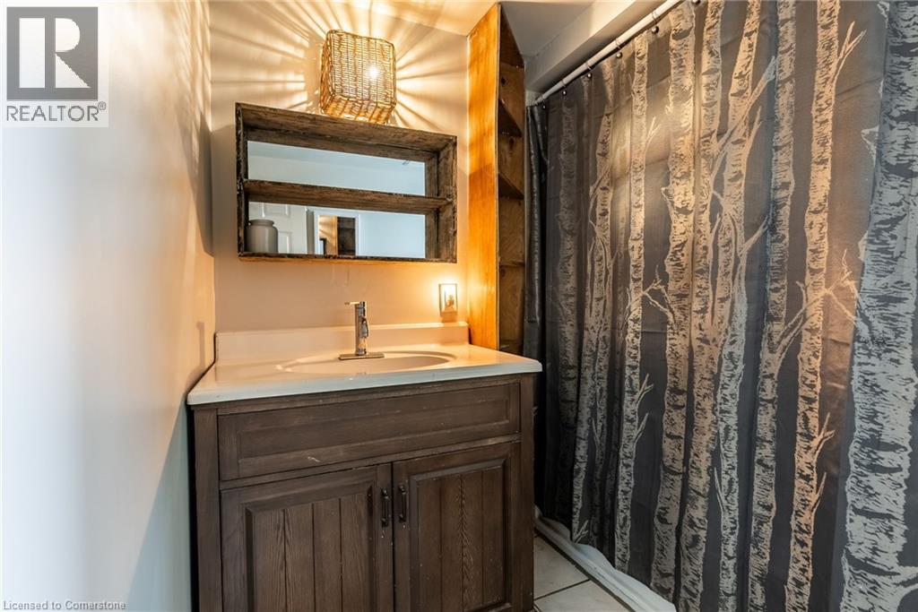 954 Beach Boulevard, Hamilton, Ontario  L8H 6Z4 - Photo 12 - 40755593