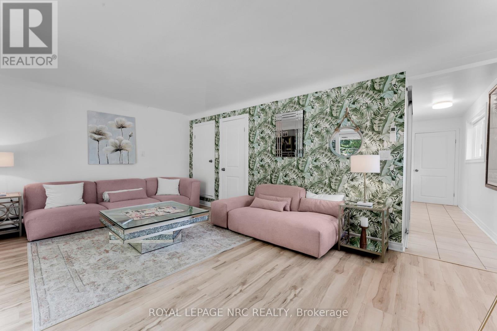 2435 Dorchester Road, Niagara Falls, Ontario  L2J 2Y9 - Photo 27 - X12341218