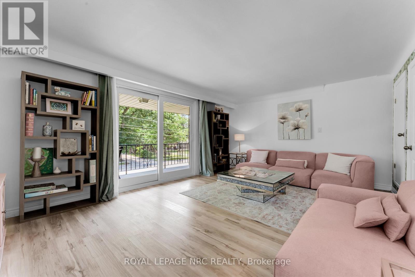 2435 Dorchester Road, Niagara Falls, Ontario  L2J 2Y9 - Photo 29 - X12341218
