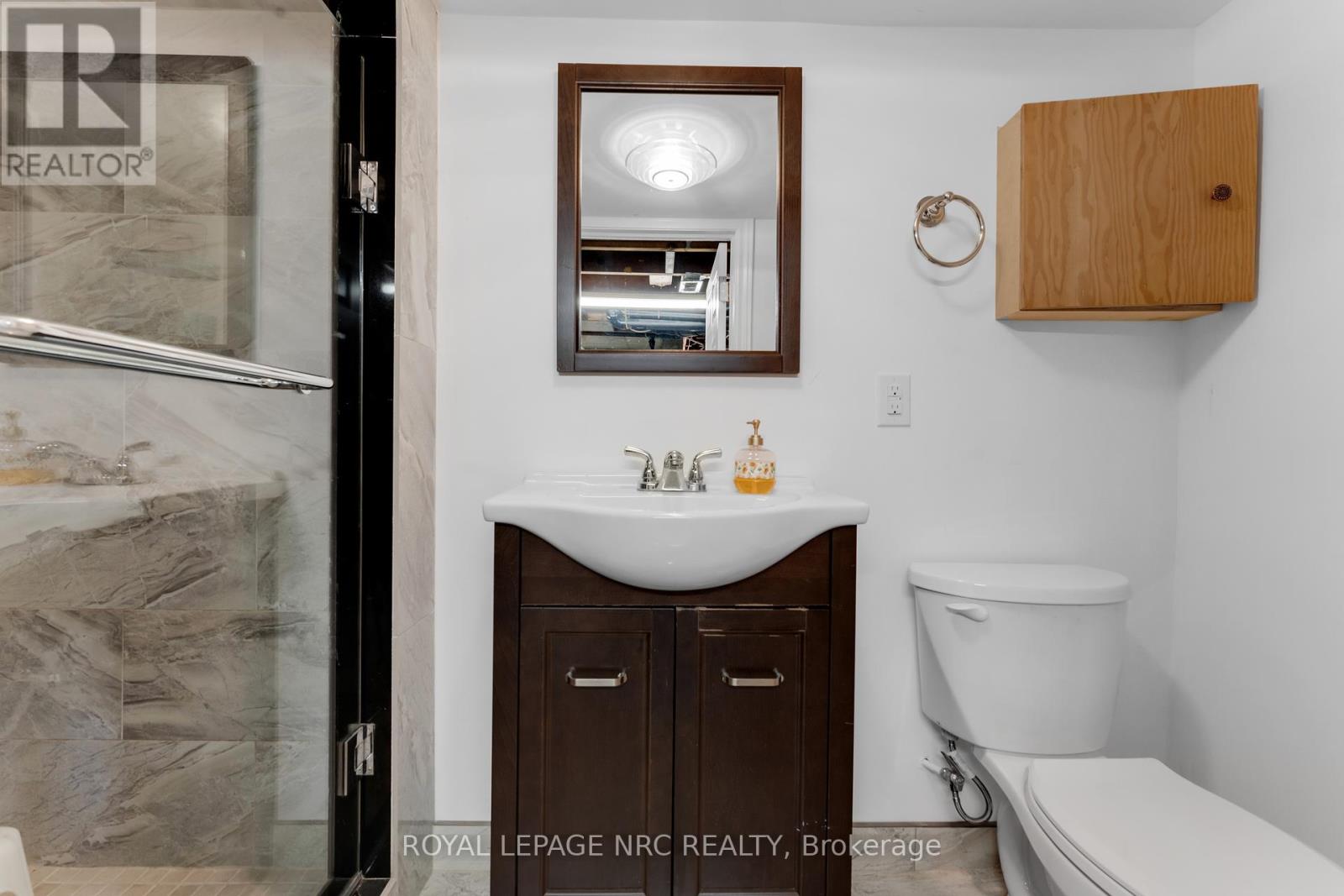 2435 Dorchester Road, Niagara Falls, Ontario  L2J 2Y9 - Photo 38 - X12341218