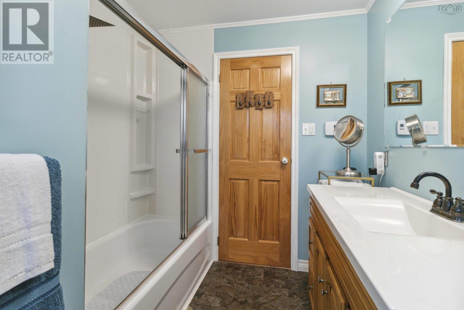 147 Shore Road, Mersey Point, Nova Scotia  B0T 1K0 - Photo 18 - 202513188