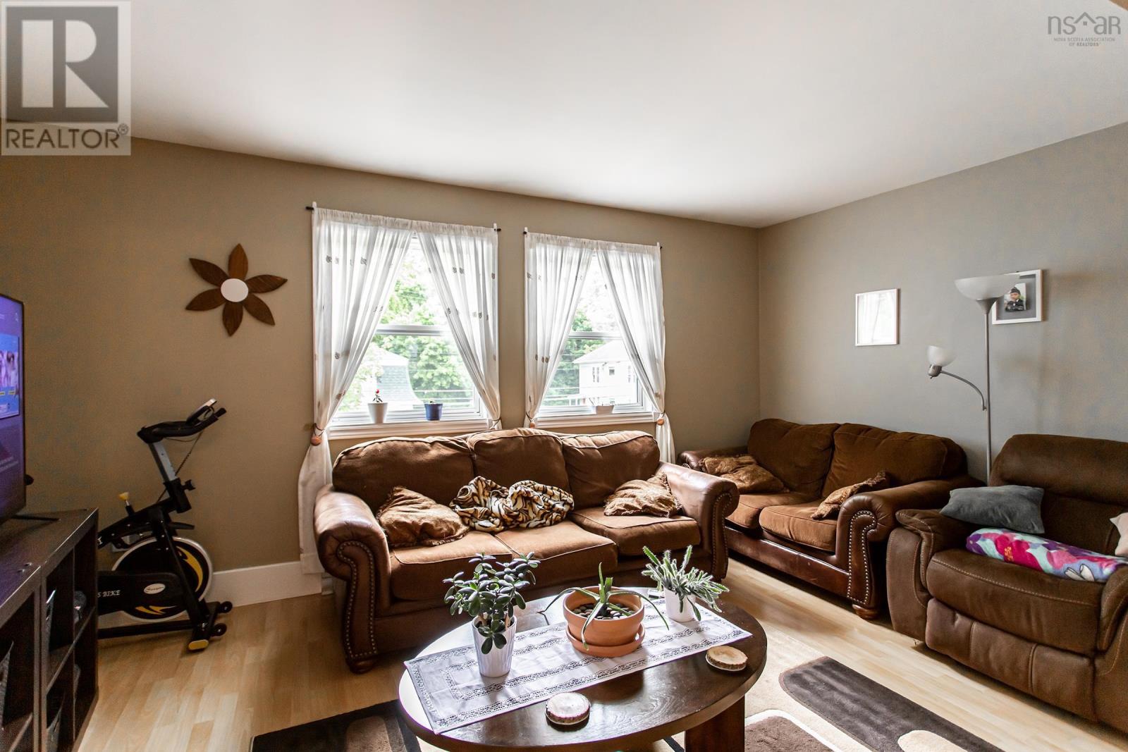 15 Canaan Avenue, Kentville, Nova Scotia  B4N 2A5 - Photo 8 - 202515698