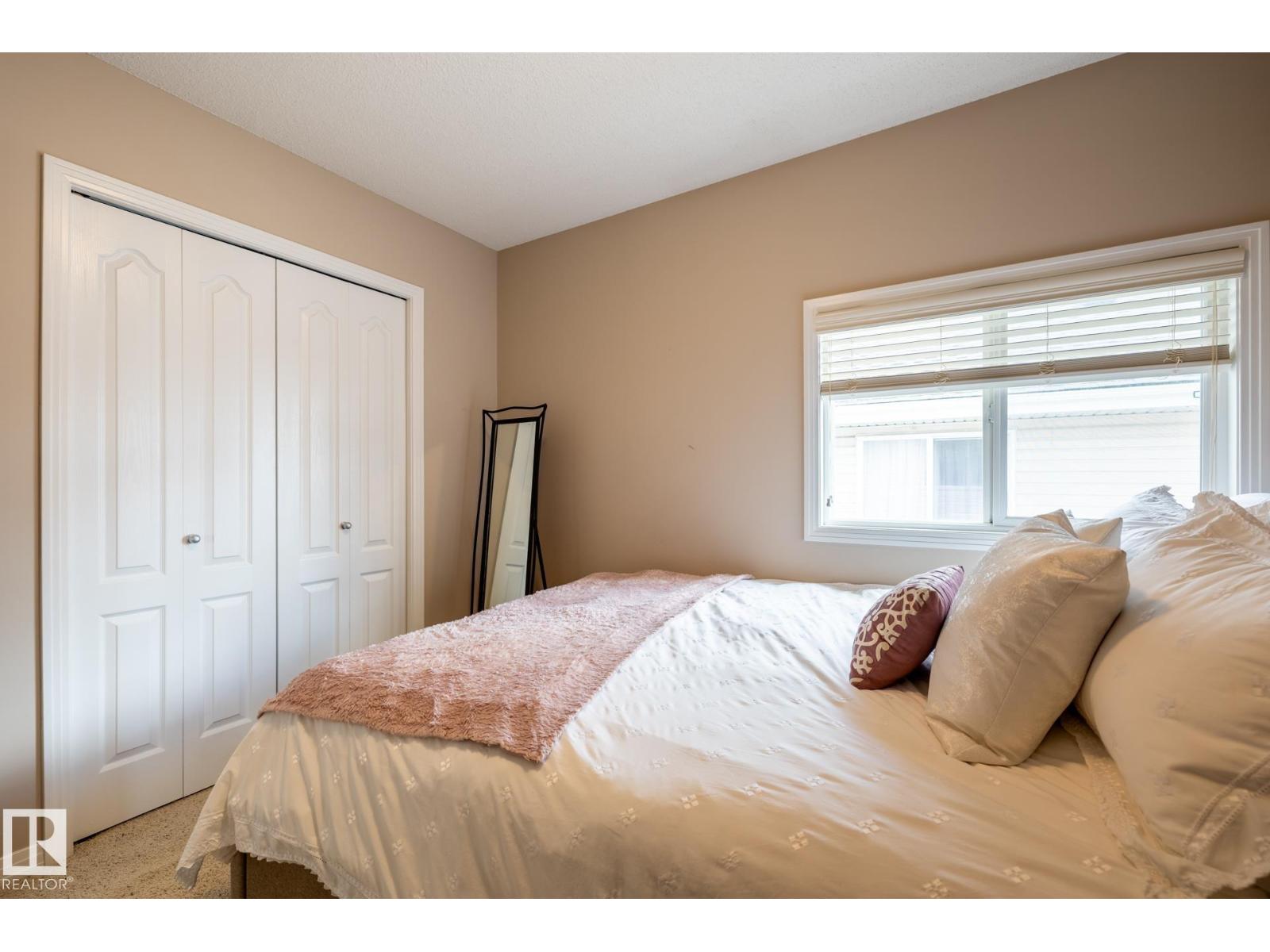 8214 6 Av Sw, Edmonton, Alberta  T6X 1L6 - Photo 22 - E4452648