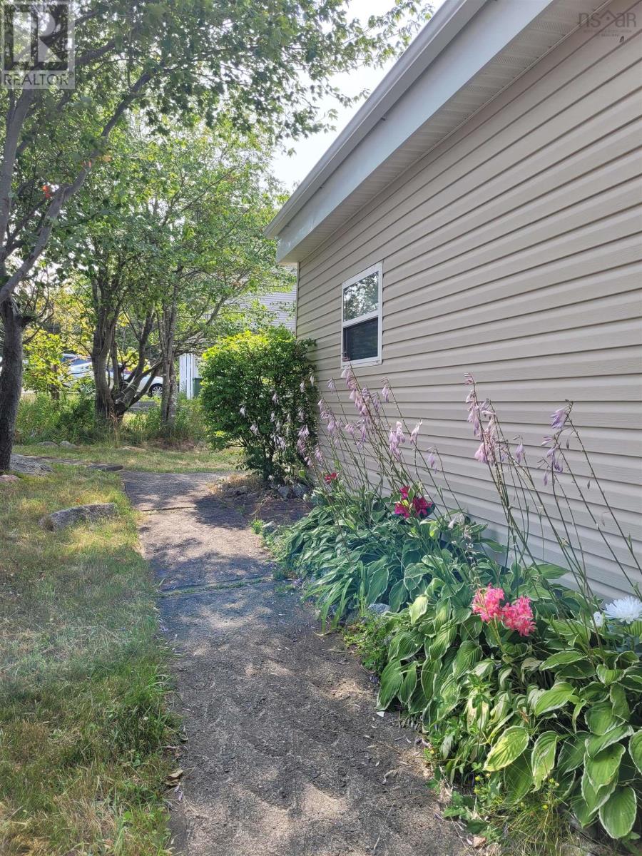177 Cowie Hill Road, Halifax, Nova Scotia  B3P 2N6 - Photo 3 - 202519671