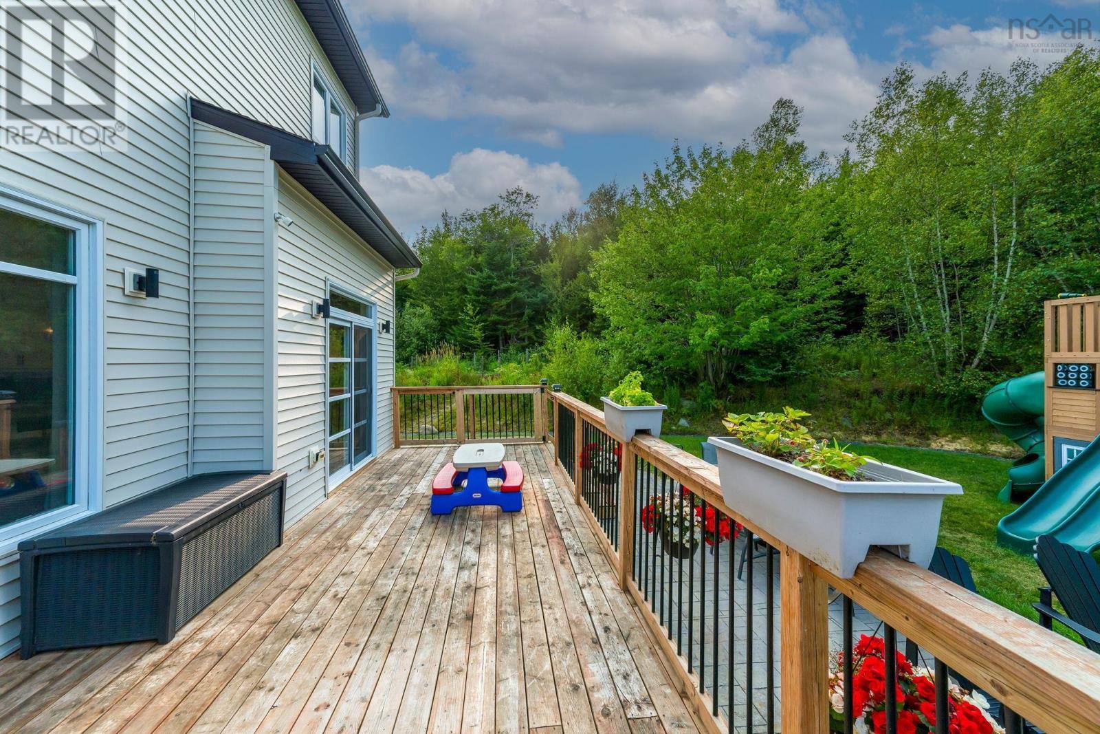 41 Mccabe Lake Drive, Middle Sackville, Nova Scotia  B4E 0M9 - Photo 41 - 202520240