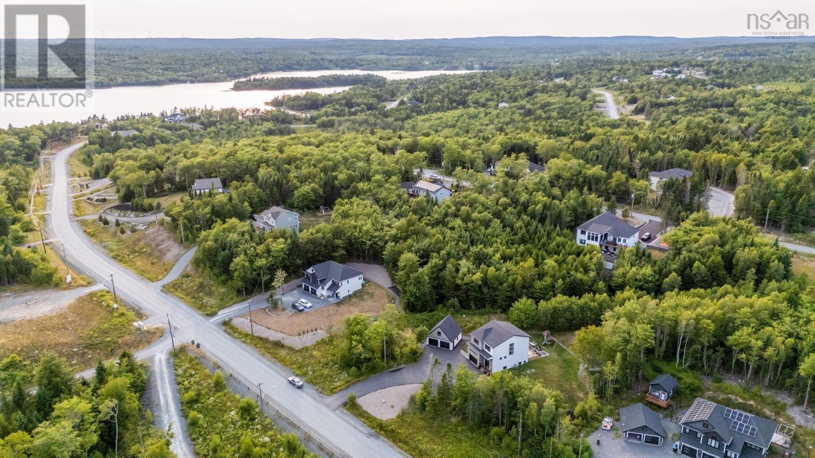 41 Mccabe Lake Drive, Middle Sackville, Nova Scotia  B4E 0M9 - Photo 45 - 202520240