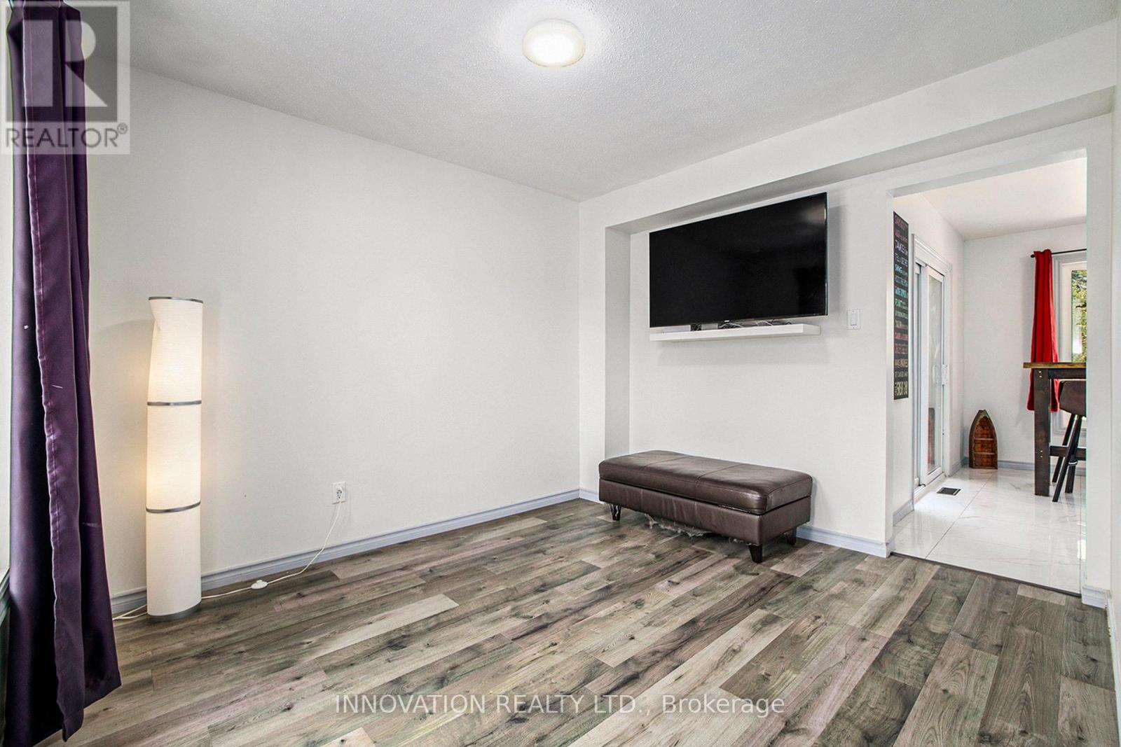 7 Berton Place, Ottawa, Ontario  K2L 3R7 - Photo 16 - X12341290