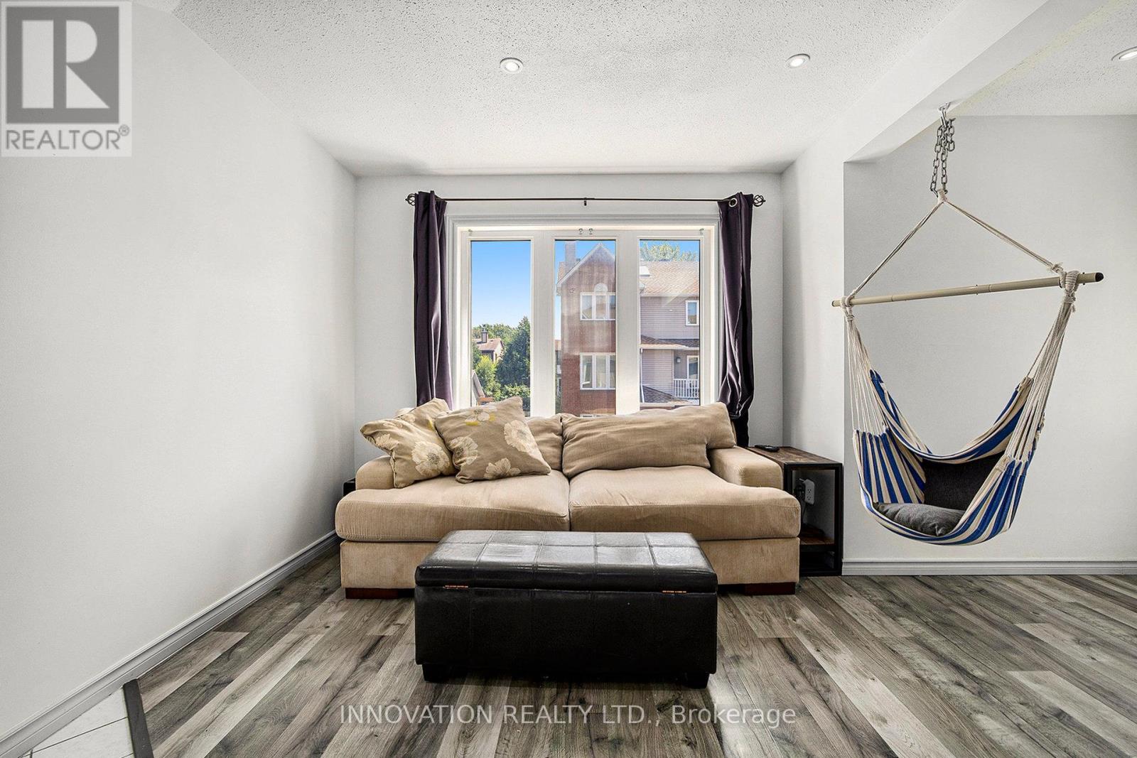 7 Berton Place, Ottawa, Ontario  K2L 3R7 - Photo 17 - X12341290