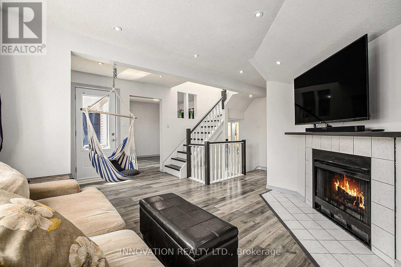 7 Berton Place, Ottawa, Ontario  K2L 3R7 - Photo 19 - X12341290