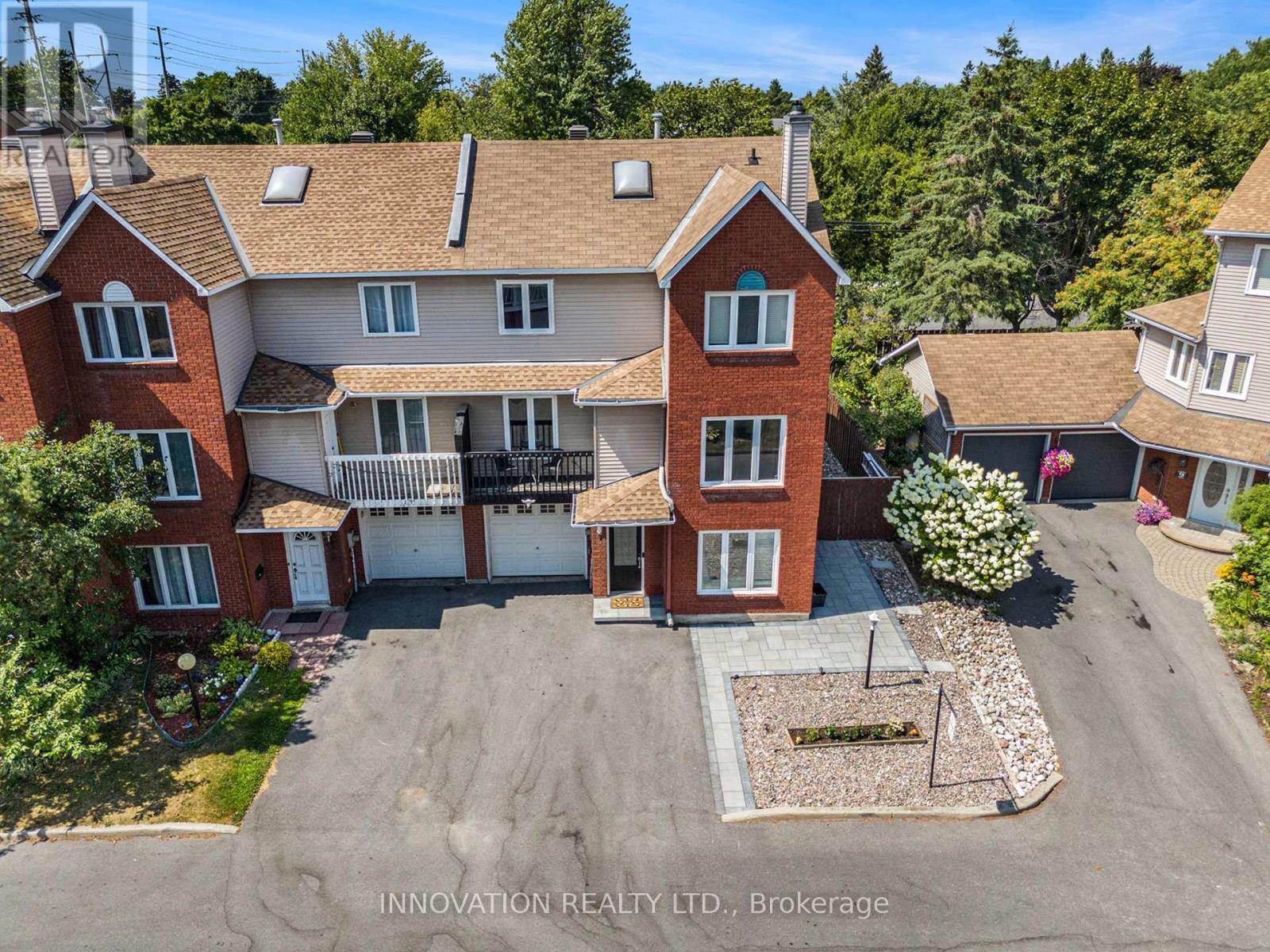 7 Berton Place, Ottawa, Ontario  K2L 3R7 - Photo 2 - X12341290