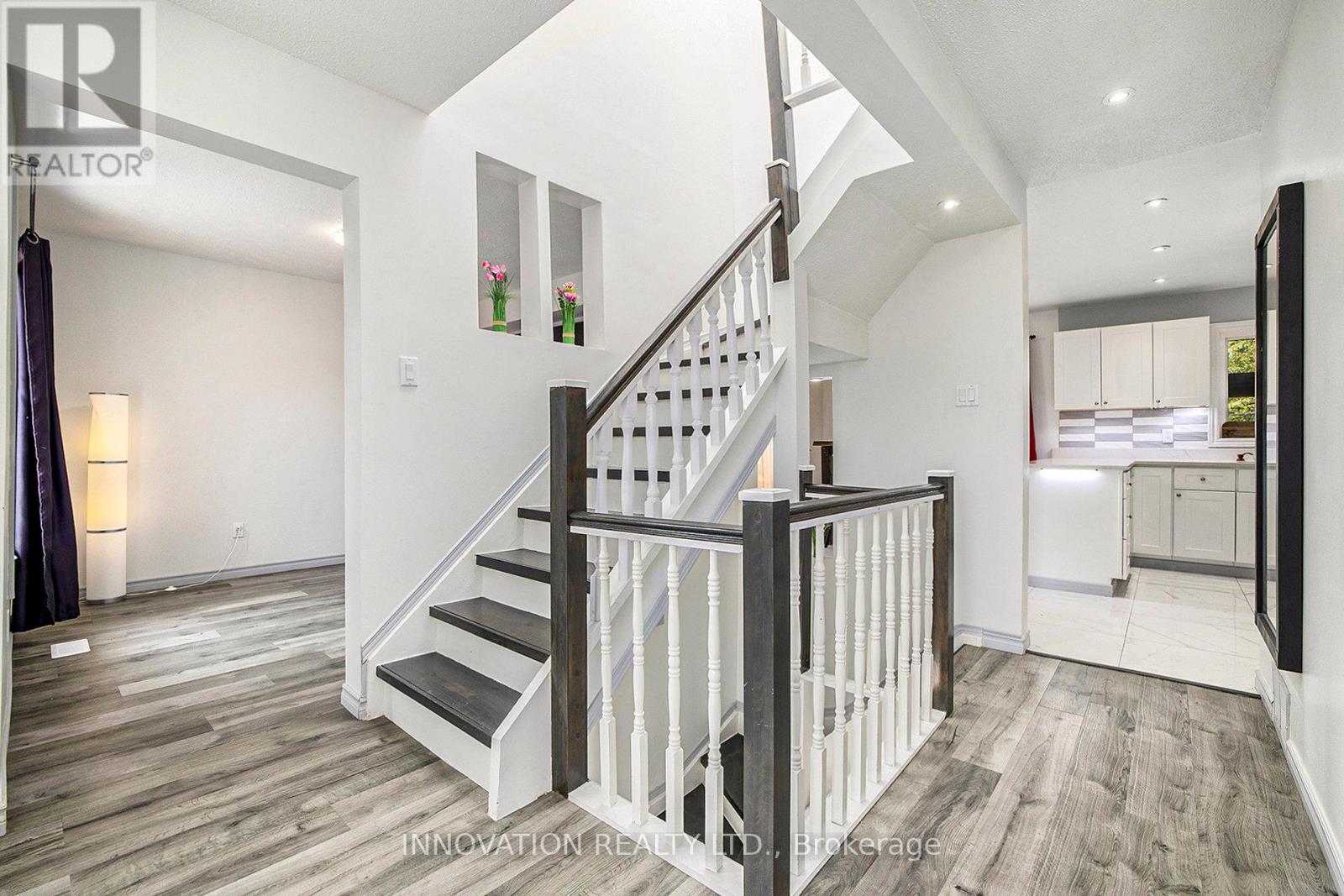 7 Berton Place, Ottawa, Ontario  K2L 3R7 - Photo 21 - X12341290