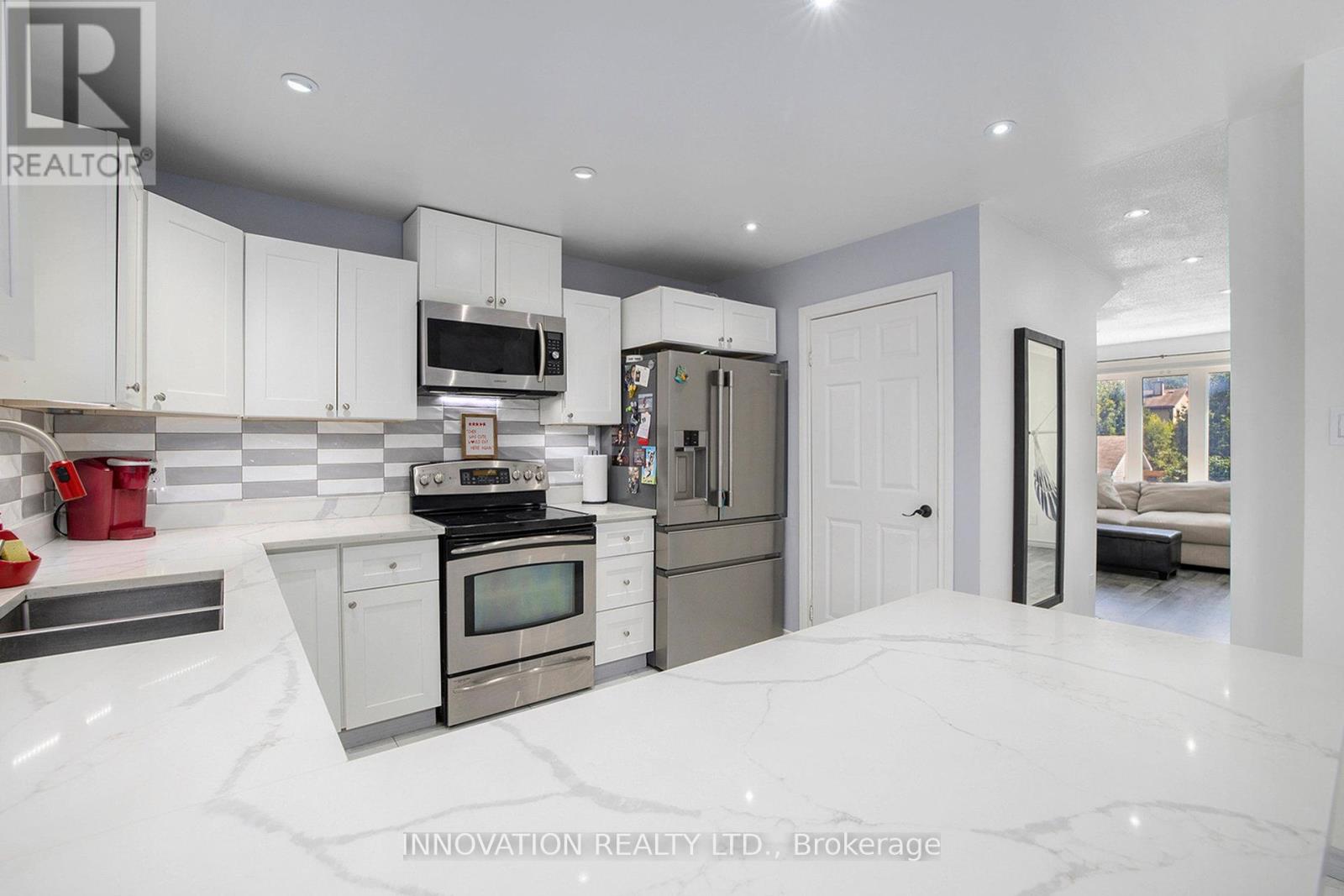 7 Berton Place, Ottawa, Ontario  K2L 3R7 - Photo 9 - X12341290
