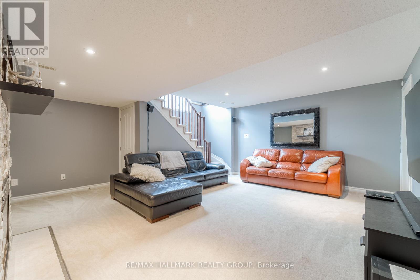 228 Eye Bright Crescent, Ottawa, Ontario  K1V 2K6 - Photo 28 - X12341319