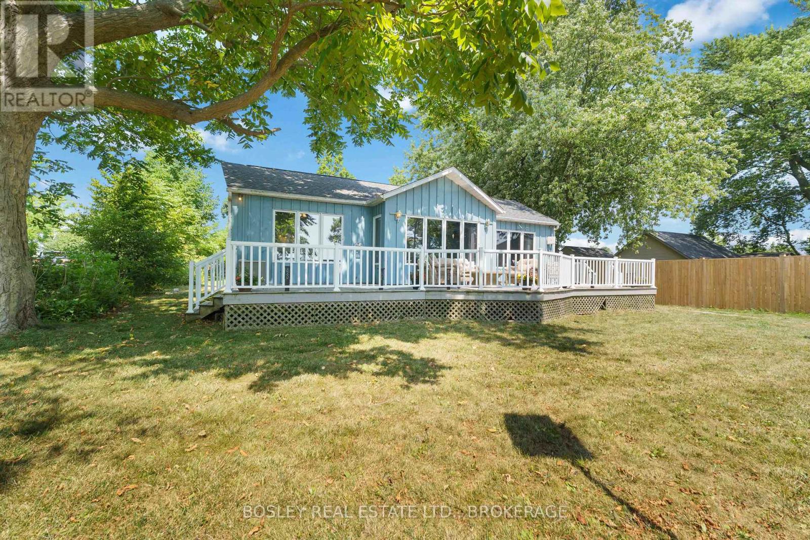 Property at 557 EDGEWATER PLACE image 2