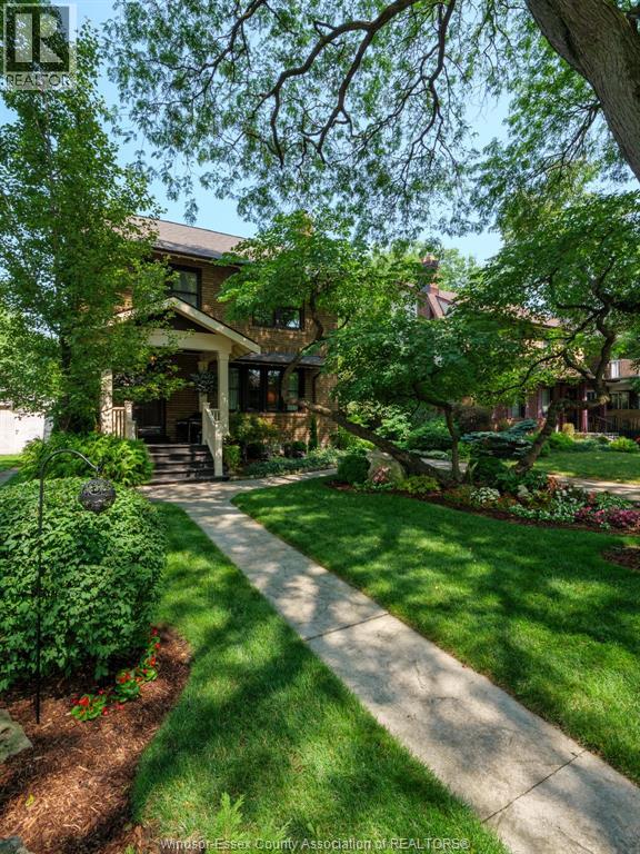 970 Victoria Avenue, Windsor, Ontario  N9A 4N4 - Photo 2 - 25020574