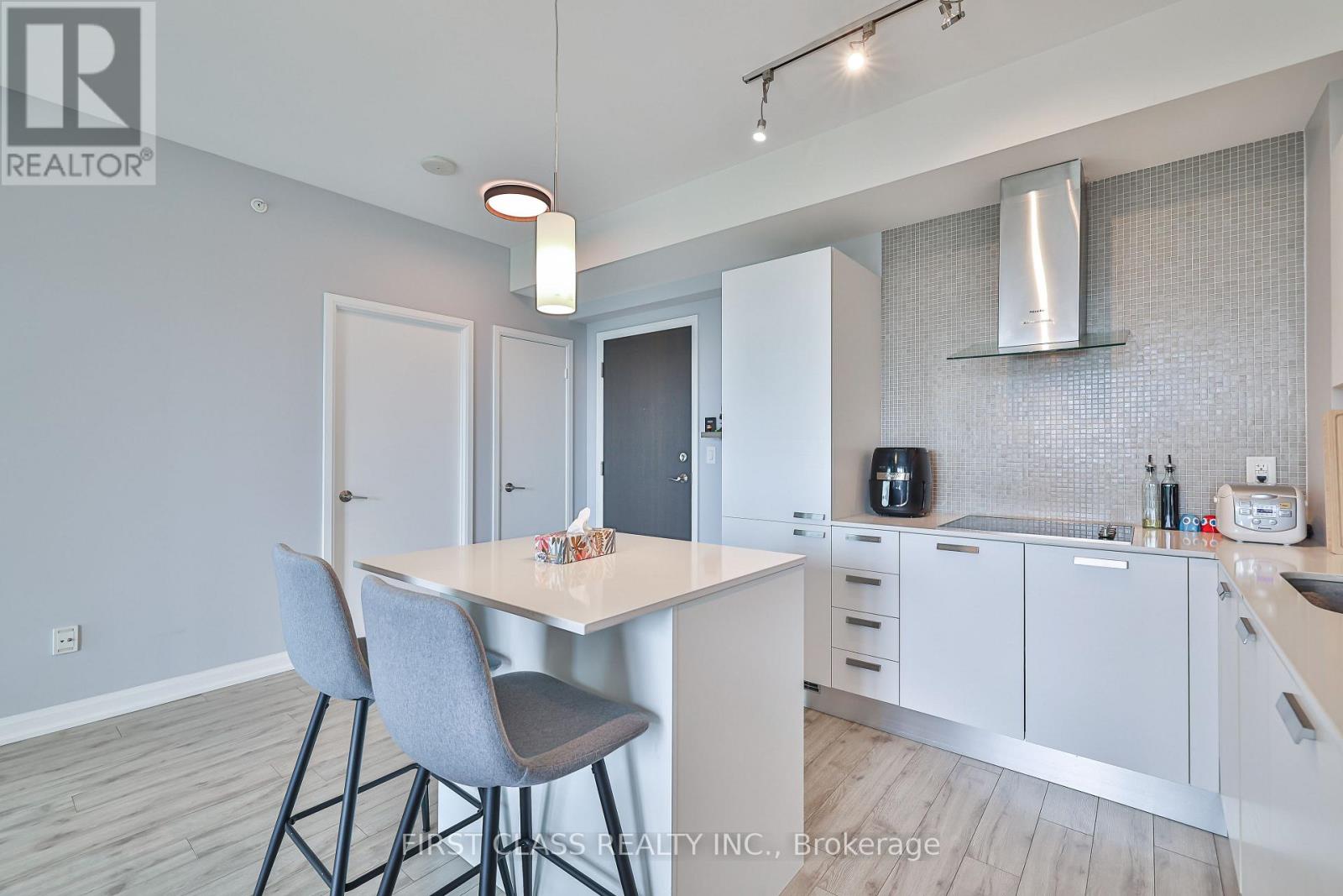 1004 - 11 Bogert Avenue, Toronto, Ontario  M2N 0H4 - Photo 21 - C12341049