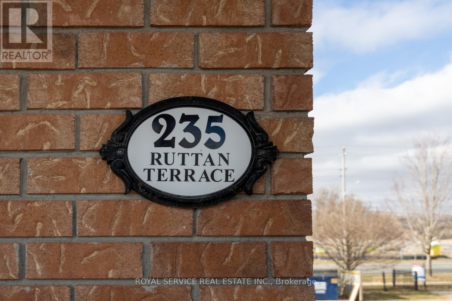 Property at 301 - 235 RUTTAN TERRACE image 4