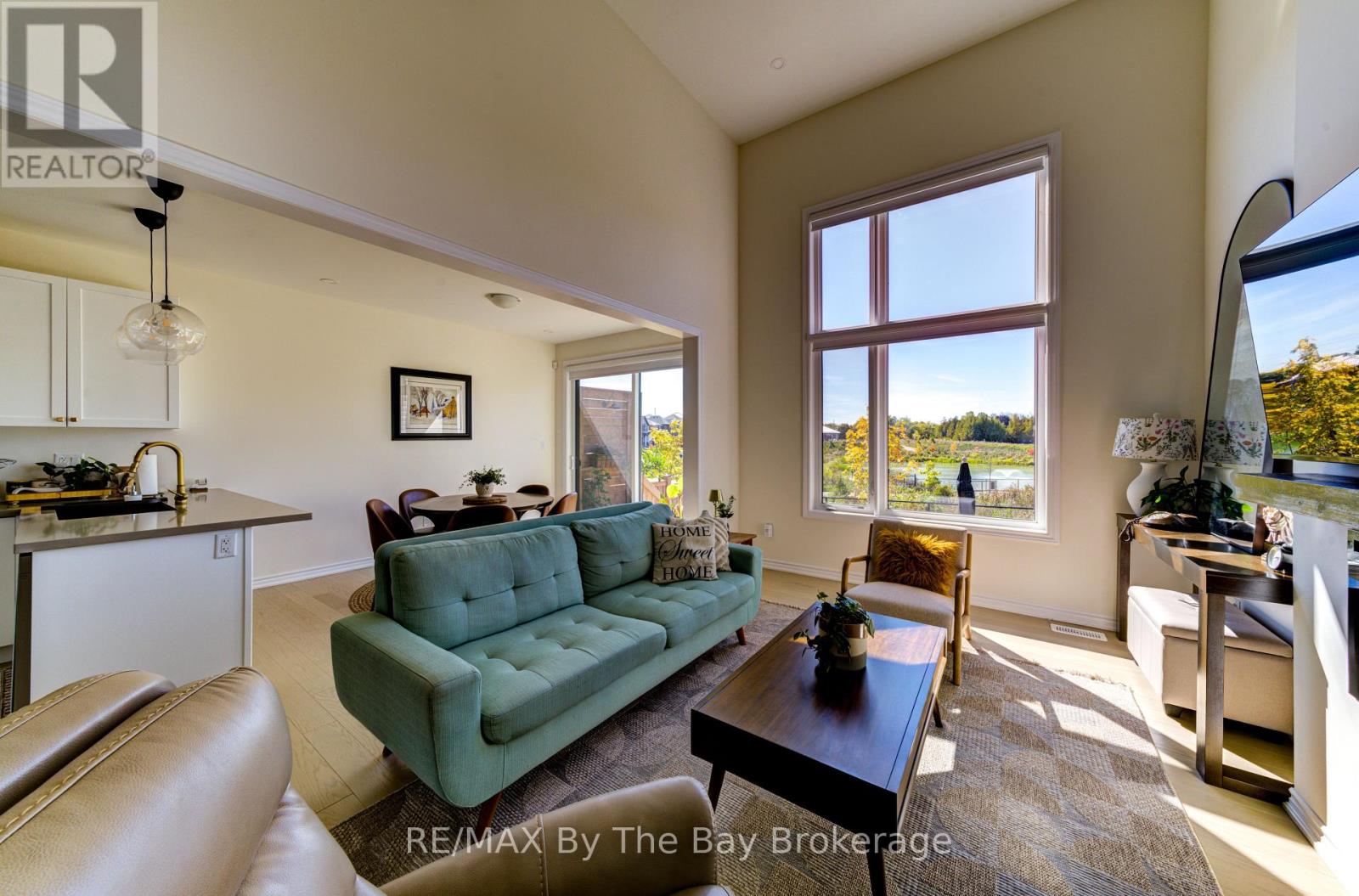 33 Nicort Road, Wasaga Beach, Ontario  L9Z 1J7 - Photo 17 - S12341376