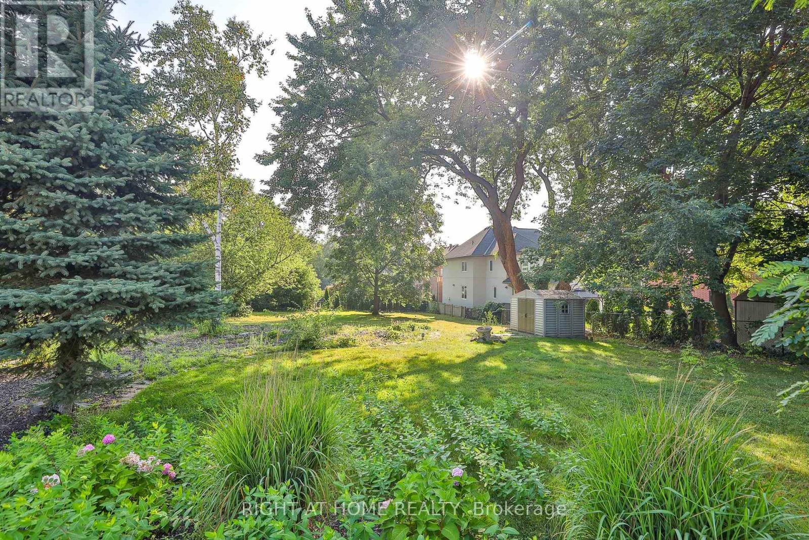 1901 Spruce Hill Road, Pickering, Ontario  L1V 1S6 - Photo 2 - E12341083