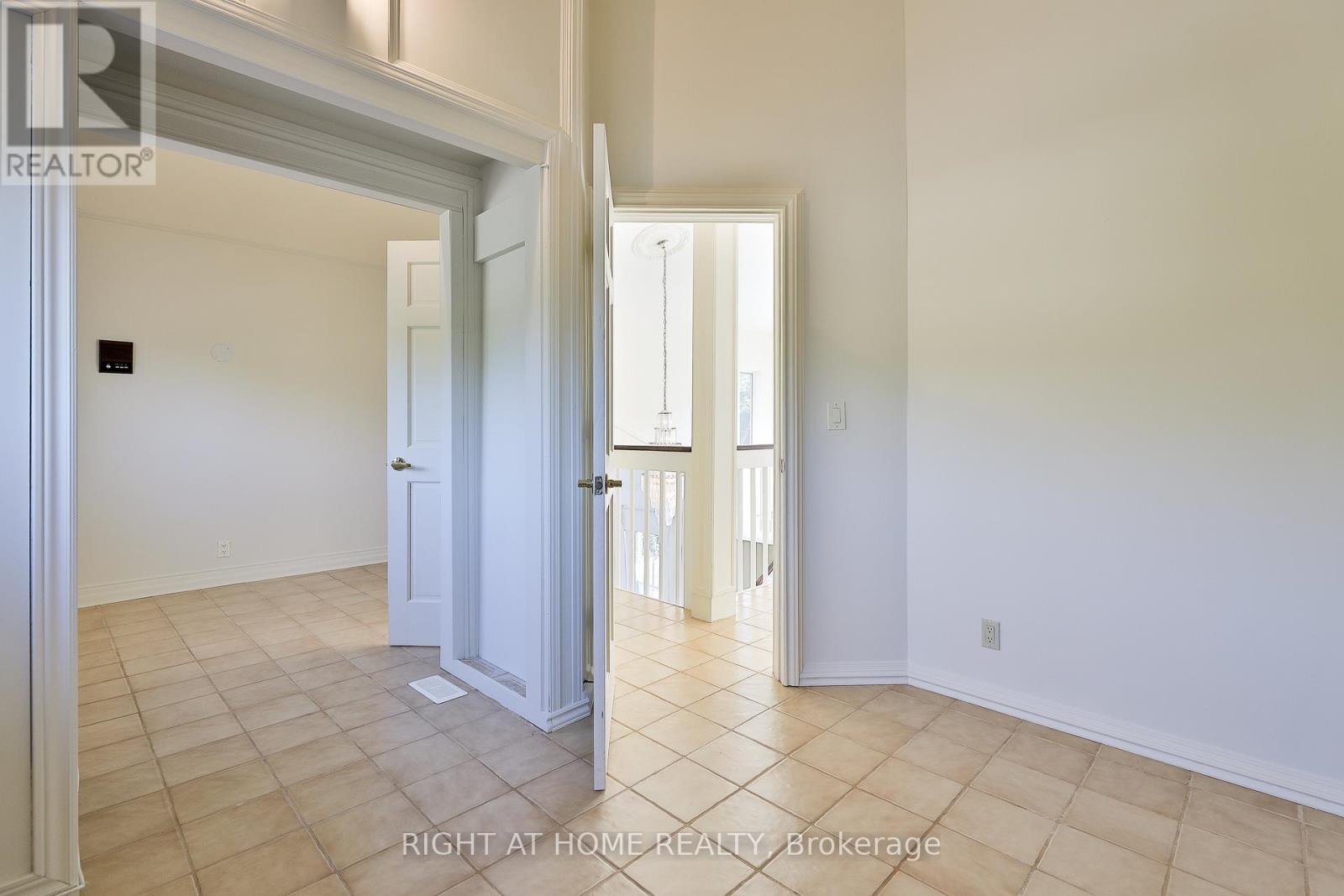 1901 Spruce Hill Road, Pickering, Ontario  L1V 1S6 - Photo 26 - E12341083