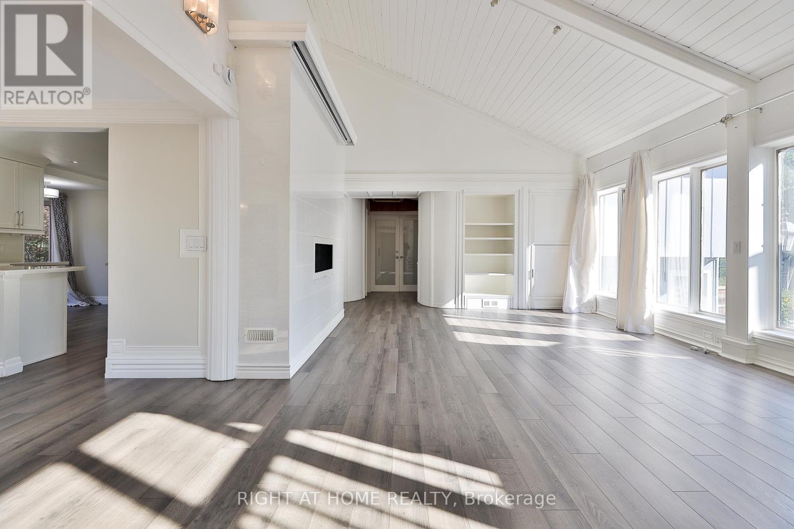 1901 Spruce Hill Road, Pickering, Ontario  L1V 1S6 - Photo 6 - E12341083