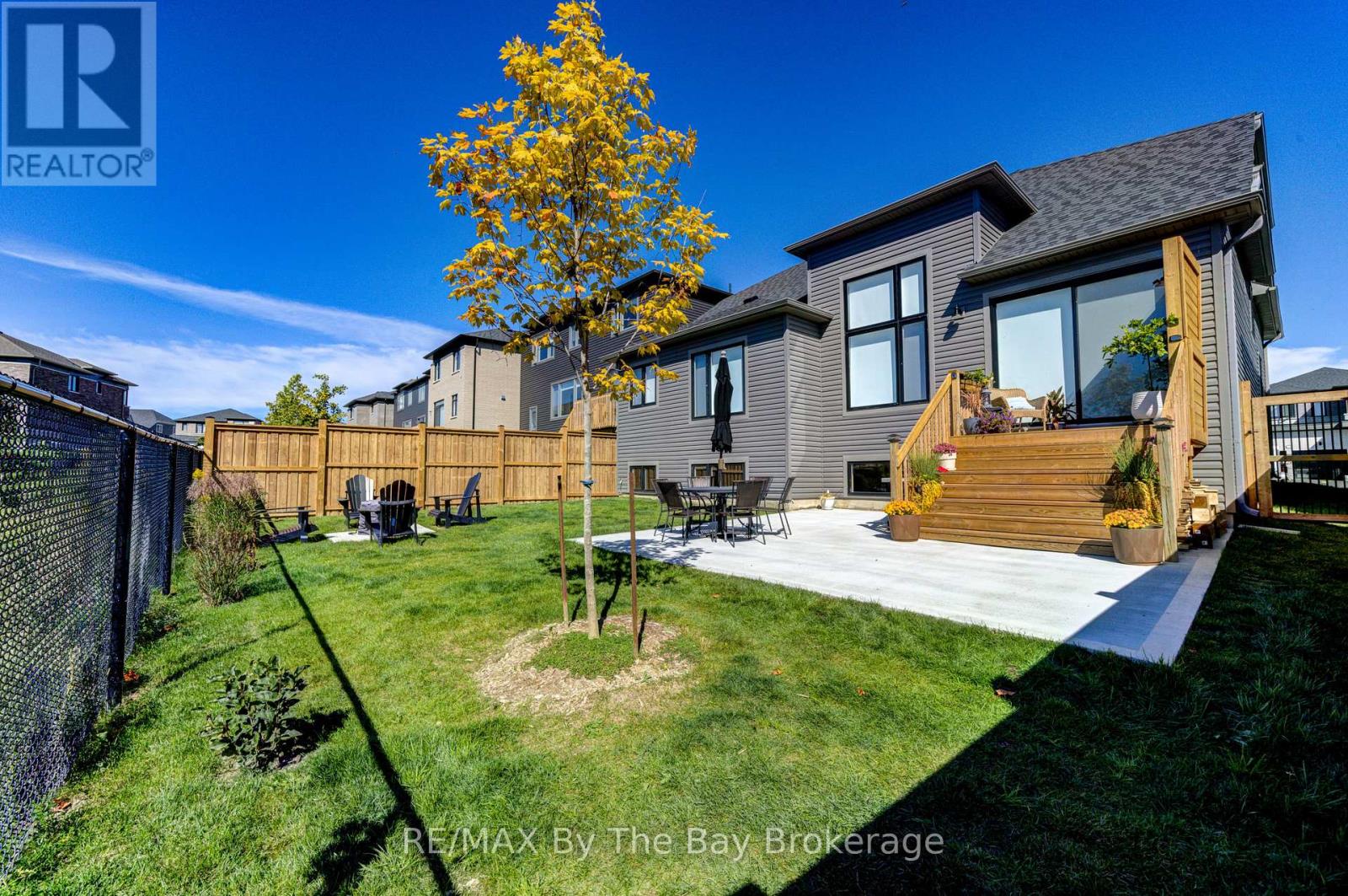 33 Nicort Road, Wasaga Beach, Ontario  L9Z 1J7 - Photo 46 - S12341376