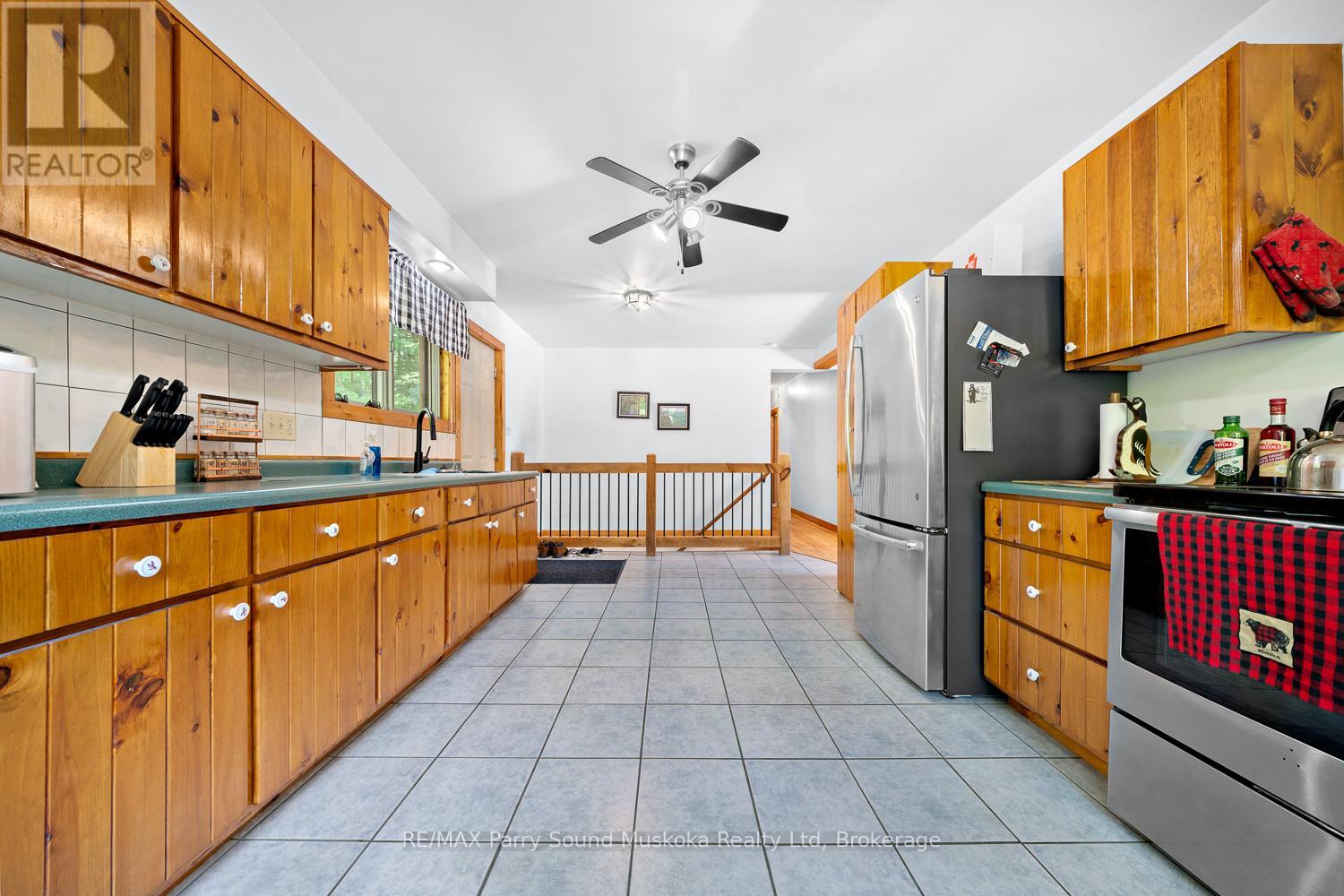 367 Marshall Road, Seguin, Ontario  P2A 2W8 - Photo 12 - X12341433